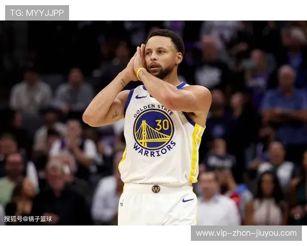 库里的无球跑动：如何成为NBA最难防的球员之一